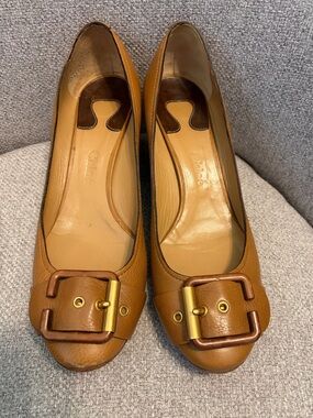 Chloé- woman’s size 41 Iconic Buckle Wedge Pumps.
